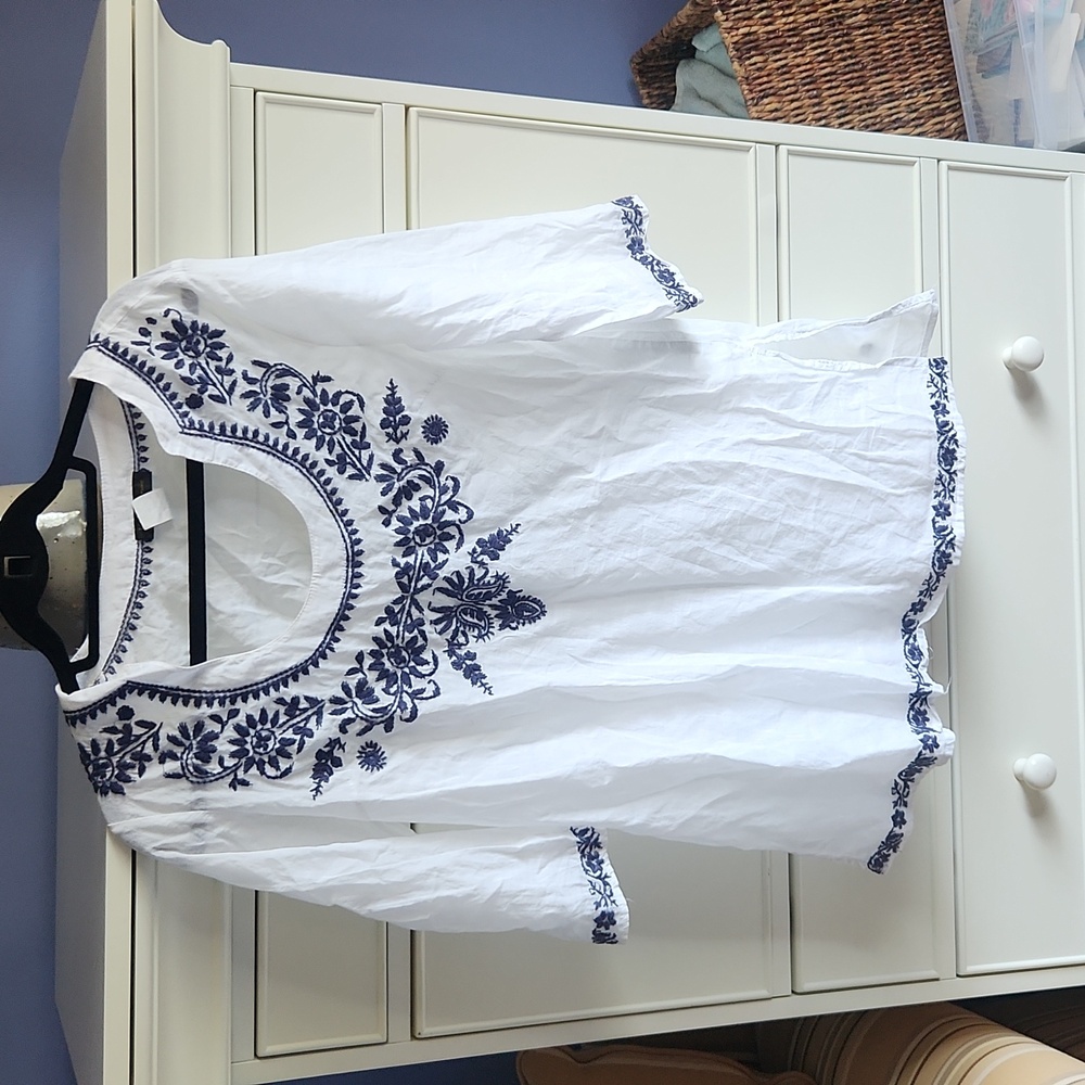 White and blue/purple embroidered tunic, cover up